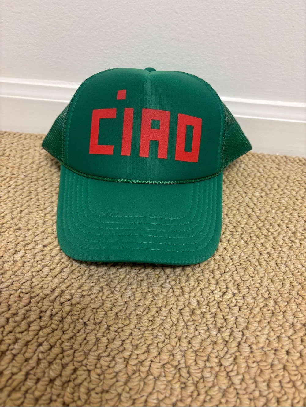 Clare V Green "CIAO" Trucker Hat - hot pink Logo